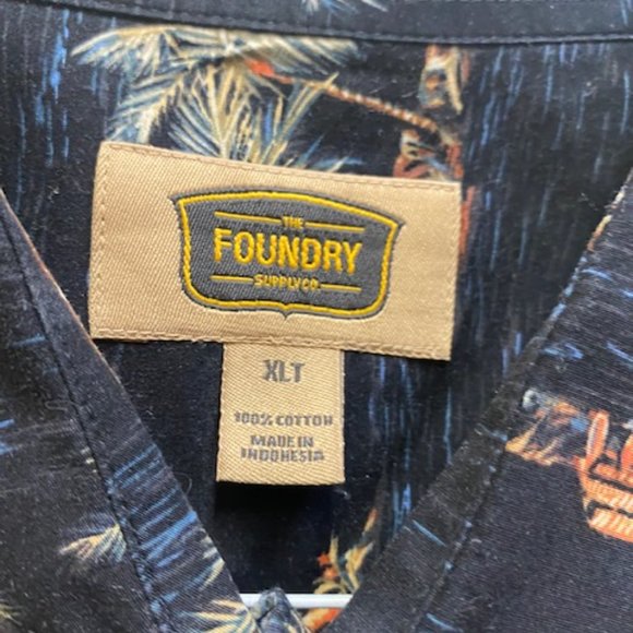 The Foundry Supply Co. Shirts The Foundry Supply Co Mens Tropical Aloha Shirt Black Palm